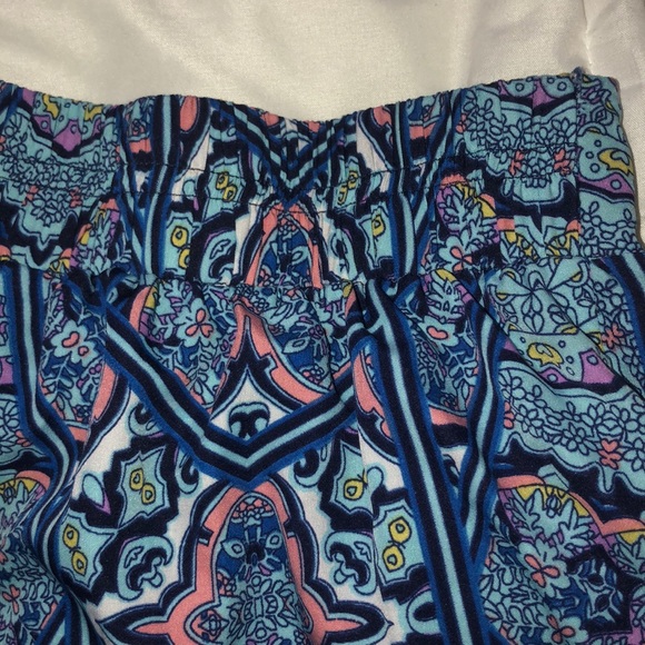 Charlotte Russe bohemian mandala shorts - Picture 6 of 6